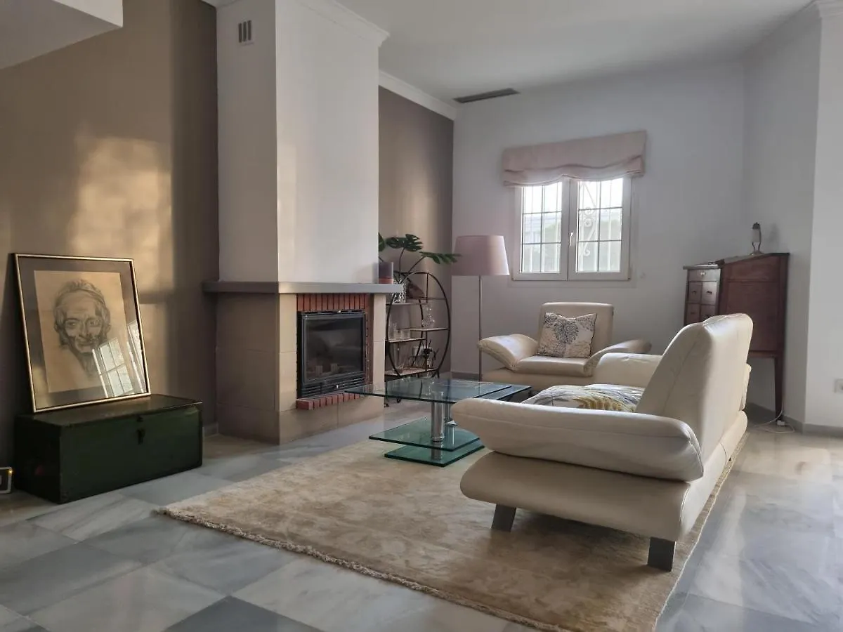 Town-House-Style Villa - On The Golden Mile Marbella Spain