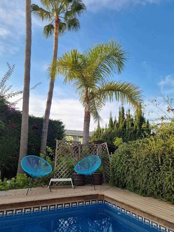 Town-House-Style Villa - On The Golden Mile Marbella